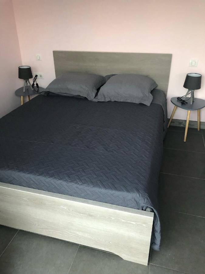 Chambres D'Hotes Chez Florence Montmerle-sur-Saone Eksteriør bilde